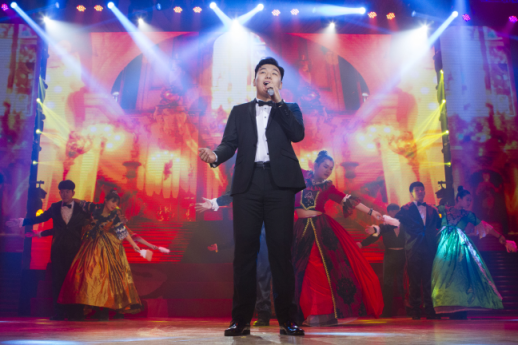 【图片新闻】欢声笑语辞旧岁,歌舞蹁跹迎新年