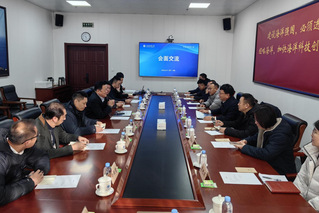 校党委书记衣庆焘会见沙河口区常...