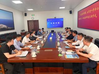 瓦房店市副市长黄显刚一行来访我...