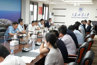我校召开校园安全工作会议