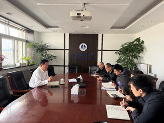 校党委书记衣庆焘部署“木改钢”...