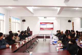 【家访纪实】寒冬家访传温情，家...